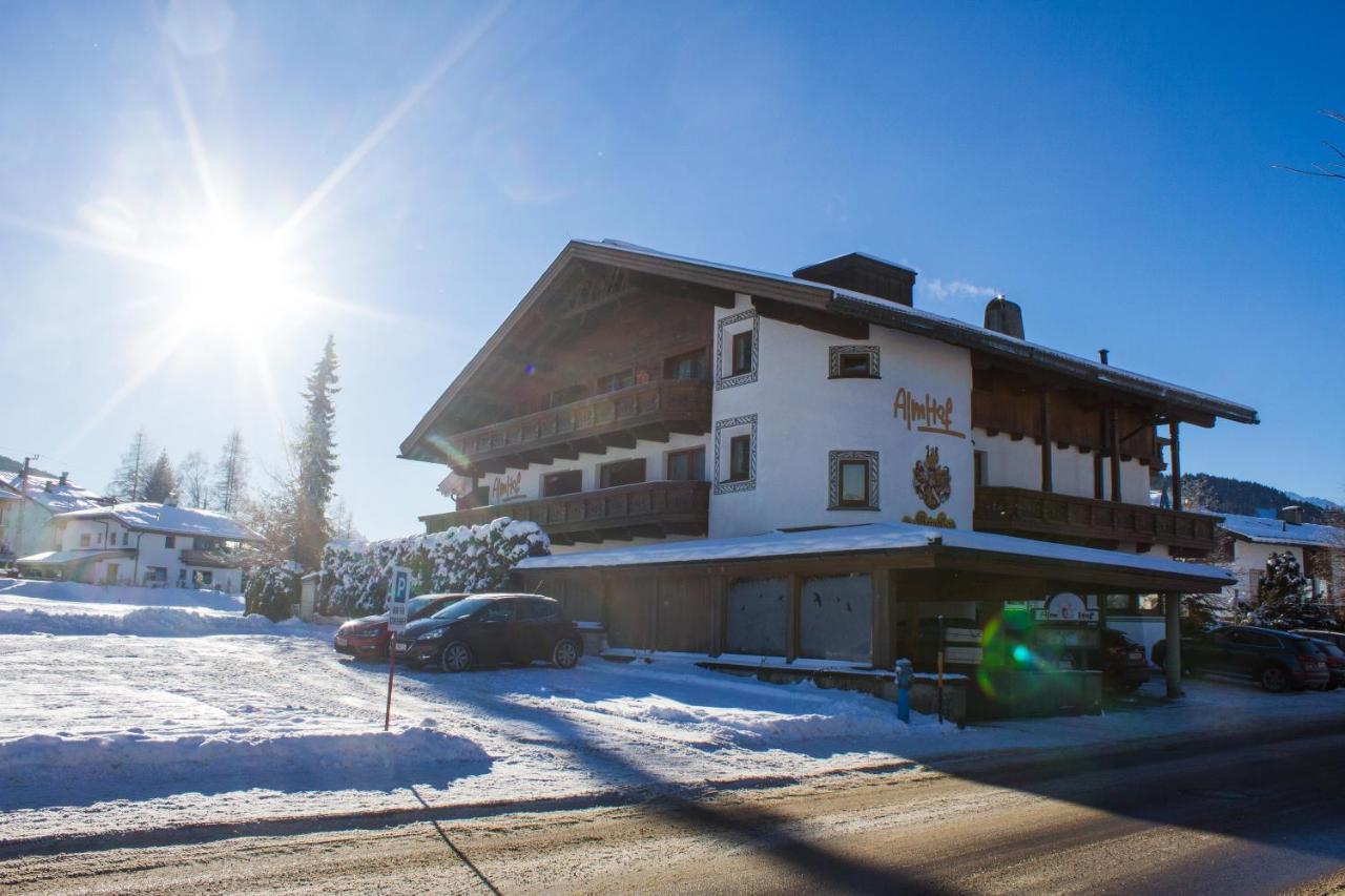 Hotel Garni Almhof Seefeld in Tirol Exterior photo